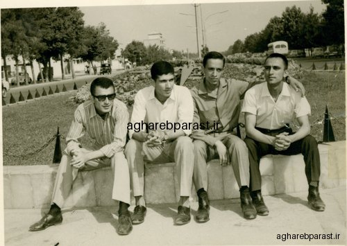 به همراه دوستان